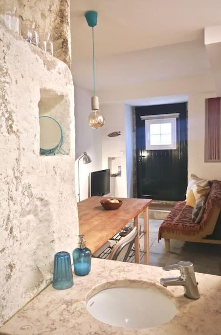 Casa Dos Mastros * Lisbon